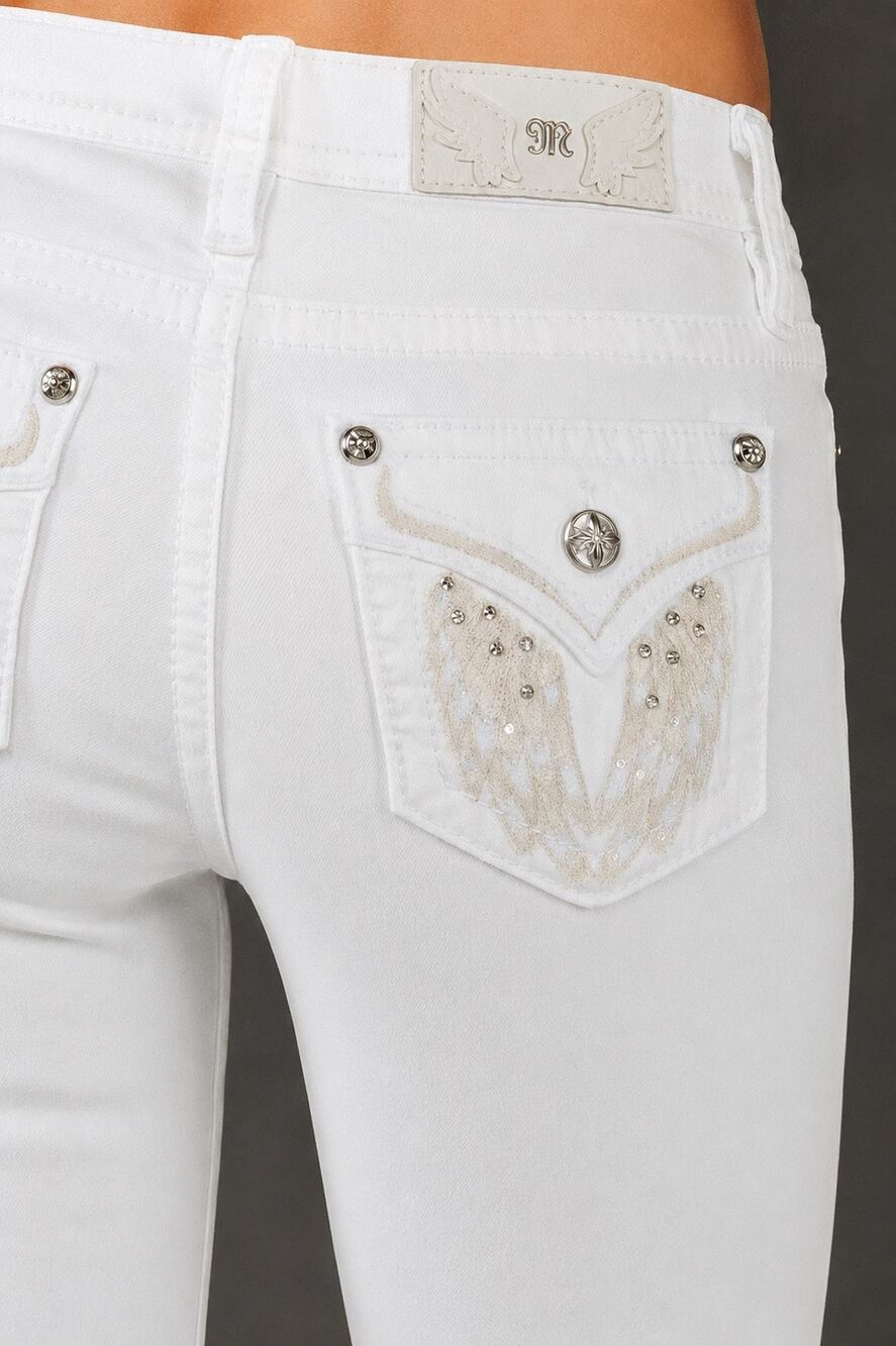 Miss Me White NWT Embellished Angel Wing Mid Rise Skinny Jeans Size 32 x 30